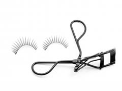 How To Use An Eyelash Curler